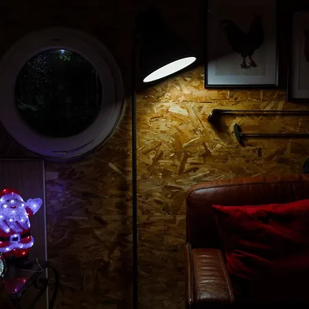 Magnifique Peniche Cosy Et Spacieuse A *