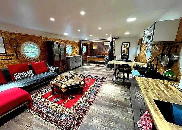 Magnifique Péniche Cosy Et Spacieuse à Appartement *